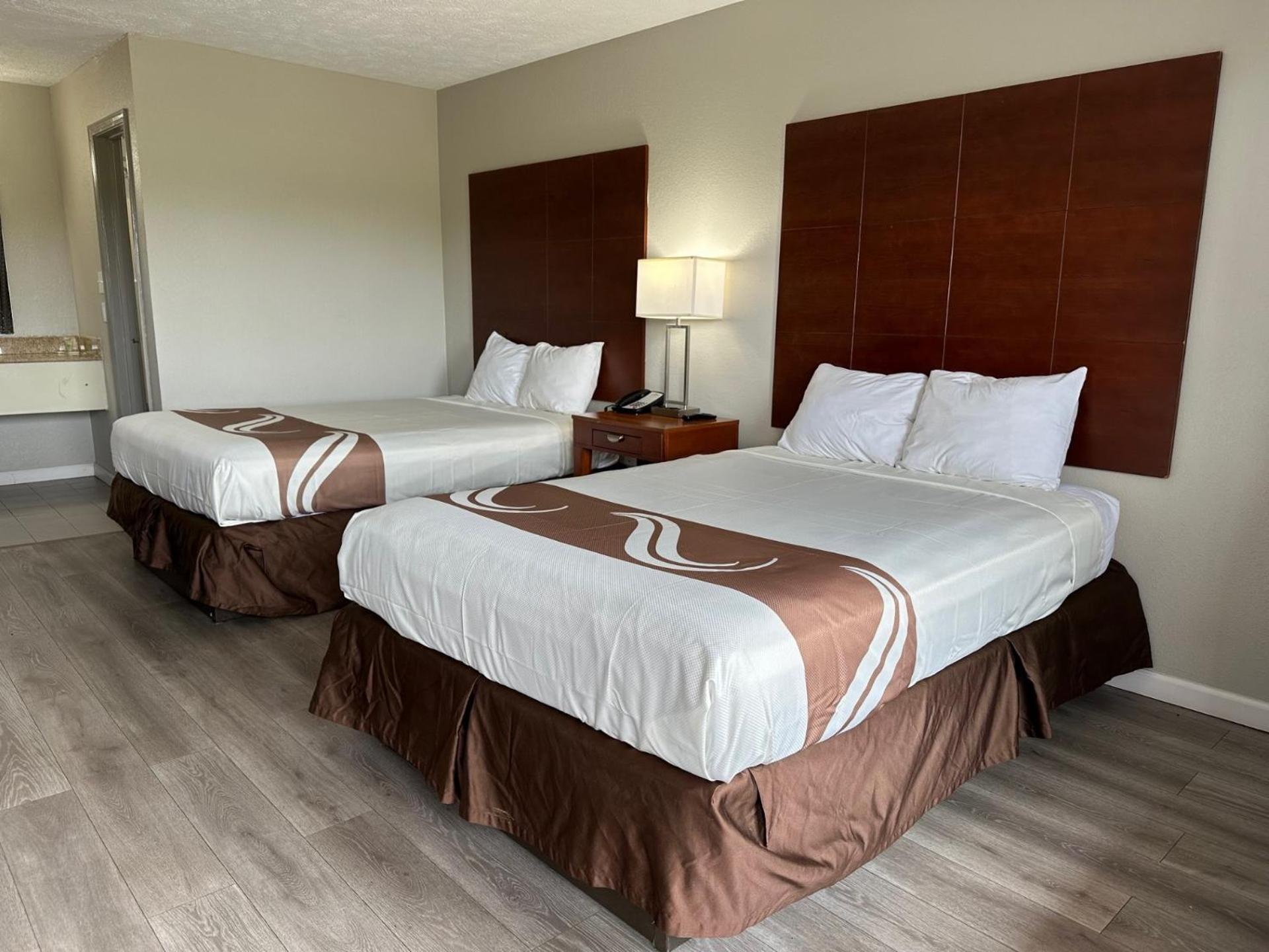 Express Inn New Albany Buitenkant foto