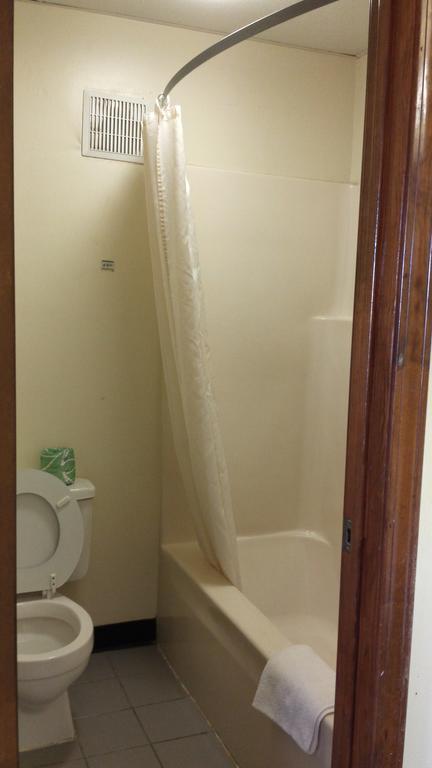 Express Inn New Albany Buitenkant foto
